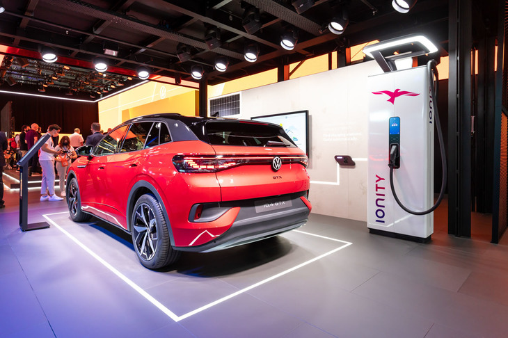 フォルクスワーゲンID.4 GTX