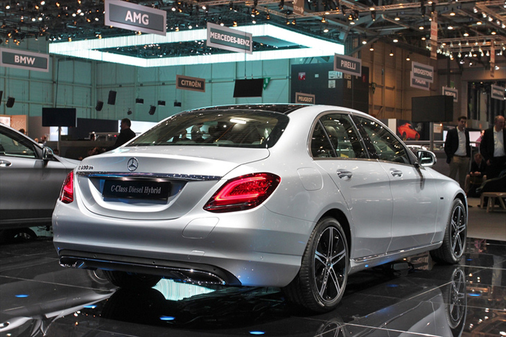 メルセデス・ベンツCクラス ディーゼルPHV（エクステリア）