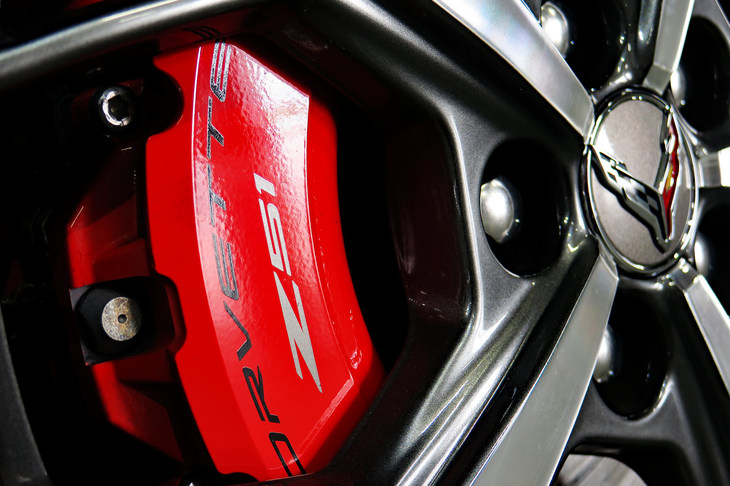 シボレー・コルベット3LT（フロントブレーキキャリパー）