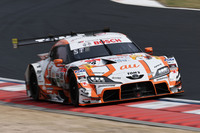 【SUPER GT 2026】坪井 翔／山下健太組のau TOM'S GR SupraがSUPER GT開幕戦3連勝