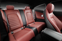 メルセデス・ベンツが新型Cクラスクーペ発表の画像