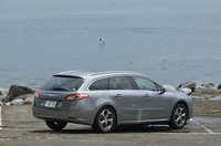 プジョーのフラッグシップモデル「508／508SW」が日本に導入されたのは、2011年7月。今回テストしたマイナーチェンジ後のモデルは、2015年1月に発売された。