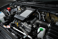 エンジンは「K6A」型の3気筒インタークーラーターボ。64psの最高出力と10.5kgmの最大トルクを発生する。