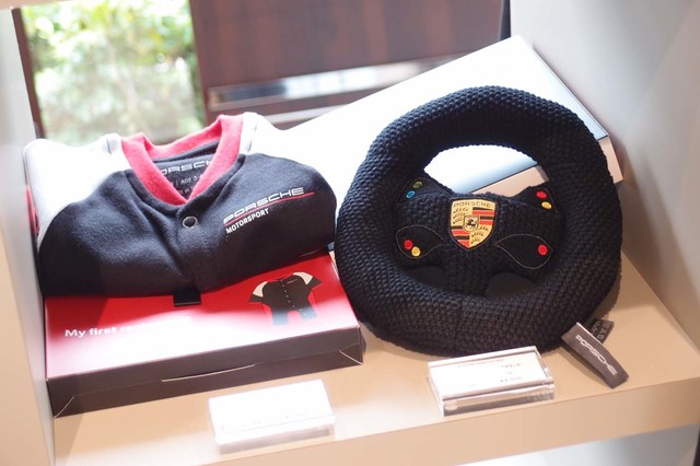 ポルシェドライバーズセレクション」説明会の会場から ビジュアル20枚