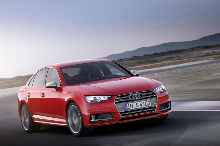 アウディS4（エクステリア）