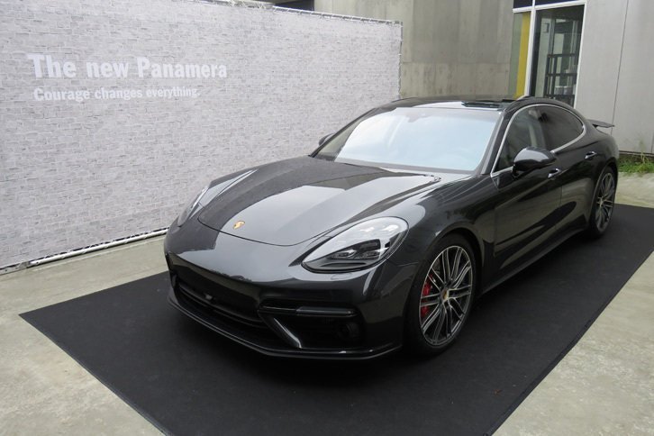 ポルシェ・パナメーラ ターボ（エクステリア）
