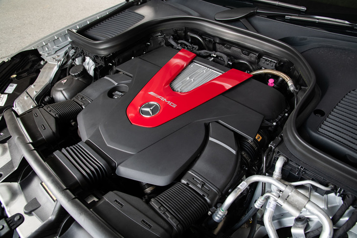 3リッターV6ツインターボエンジンのアウトプットは、520N・mという最大トルクはそのままに、最高出力は23PSアップの390PSとなった。