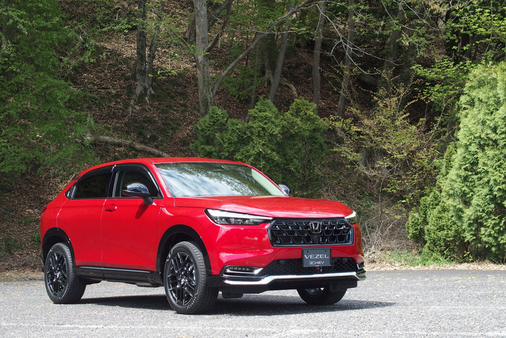 ホンダ・ヴェゼルe：HEV Z Sport Style（用品装着車）