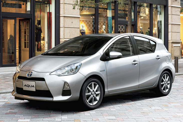 2011年12月に登場した初代「アクア」。新型は、大ヒットを記録した同車からコンセプトを踏襲している。