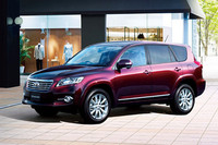 「トヨタ・ヴァンガード」がお化粧直し　燃費向上も