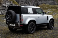 ディフェンダー90 X-DYNAMIC