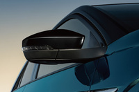 「フォルクスワーゲンTロック」に内外装を黒でコーディネートした特別仕様車登場の画像