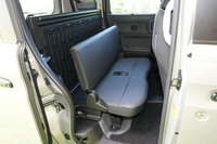 スズキからオシャレな軽商用車「スペーシア ベース」登場の画像