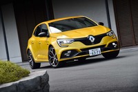 ルノー・メガーヌ ルノー・スポール トロフィーMT