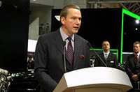 
	ベントレー・モーターズ・リミテッドのCEO、Dr.フランツ・ジョゼフ・ペフガン氏
	 