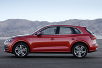 【パリモーターショー2016】アウディ、2代目となる新型「Q5」を世界初公開の画像