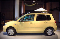 【Movie】新型デミオ、「3カー・フロム1」の画像