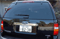 写真をクリックするとシートが倒れるさまが見られます。
	 