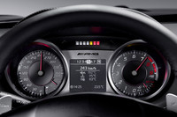 「メルセデス・ベンツSLS AMG」の内装写真を公開の画像