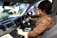 【スペック】23C：全長×全幅×全高＝4860×1850×1685mm／ホイールベース＝2950mm／車重＝1720kg／駆動方式＝FF／2.3リッター直4DOHC16バルブ（163ps/6500rpm、21.4kgm/4000rpm）／価格＝247万0000円（テスト車＝344万6500円／BOSEサウンドシステム＋リアエンターテインメントシステム＝61万4250円／電動両側スライドドア＋アドバンストキーレスエントリー＆スタートシステム＝13万6500円／ユーティリティパッケージ＝4万7250円／セーフティパッケージ＝17万8500円）