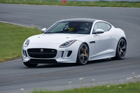 ジャガーFタイプ R AWD クーペ