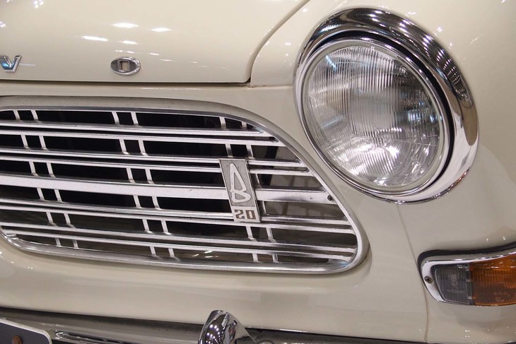 ボルボ・アマゾン122S（1970年）／クラシックガレージ