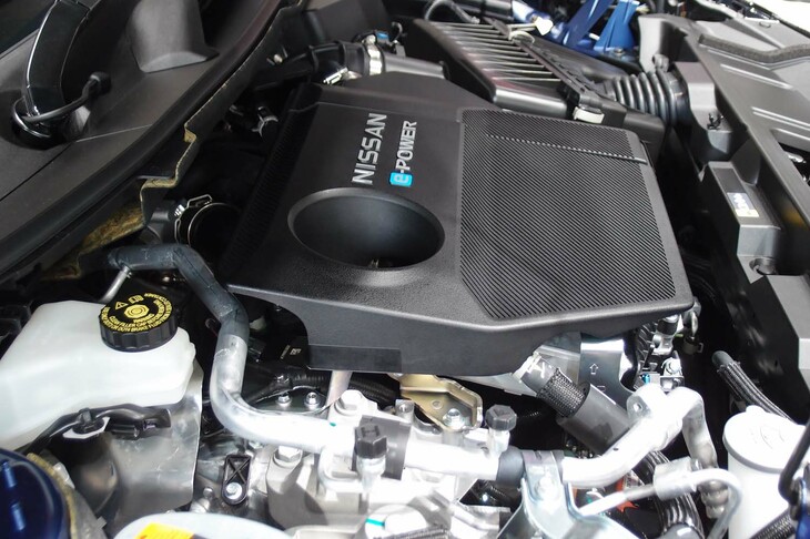 日産エクストレイルAUTECH e-4ORCE アドバンストパッケージ（パワーユニット）