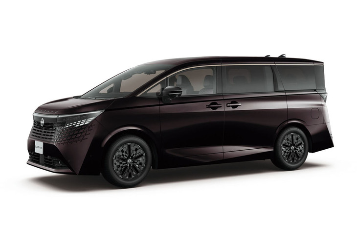 車体色が「至極 -シゴク-」のモデル。
