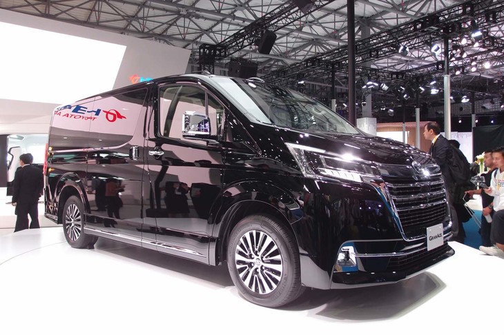 トヨタ・グランエース　※トヨタ車体のブースに展示