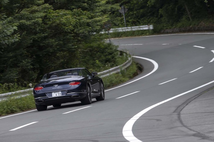 ベントレー・コンチネンタルGTコンバーチブル スピード