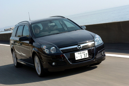 オペル・アストラワゴン1.8 Sport（4AT）／2.0 Turbo Sport（6MT）【試乗記】