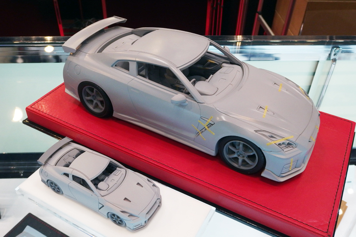 メイクアップのEIDOLONで早くも開発中の、1/18と1/43の「日産GT-R NISMO 2017年仕様」。