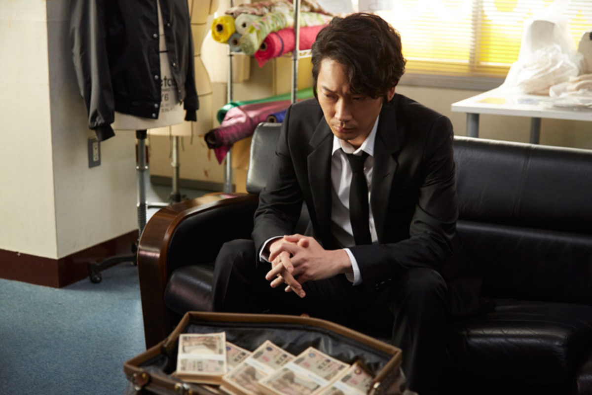 第131回 コワモテ金融屋のプライベートにはh2が似合う 闇金ウシジマくん Part3 ザ ファイナル 読んでますカー 観てますカー Webcg