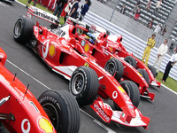 「フェラーリ＆マセラティデイ　コーンズフェスティバル2006」(その1)(20)