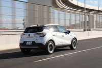 街乗りからワインディングロード、そして高速道路と、今回はトータルで400km以上を走行。いずれのステージでも乗り心地やハンドリングにも不満を覚えることはなかった。オールシーズンタイヤは最近のトレンドアイテムでもあり、アクティブなライフスタイルのユーザーにとっては魅力的なアイテムといえそうだ。