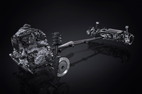 新型「RX」では、唯一の純エンジン車となる「RX350」のパワートレイン／ドライブトレイン。4WD車の駆動システムには、タイヤのグリップ状態に加えてカメラでとらえた雪路情報も考慮し、前後駆動力配分を75：25～50：50の間で可変制御するフルタイム4WDが用いられる。