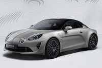 「アルピーヌA110GTジャン・レデレ」。2022年にアルピーヌの聖地であるディエップで開かれたジャン・レデレ生誕100周年イベントで初公開された。