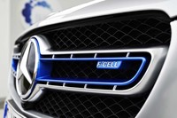 メルセデスが燃料電池プラグインハイブリッド車「GLC F-CELL」を2020年中ごろに発売【東京モーターショー2019】の画像