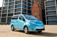電気で走る商用バン「日産e-NV200」が登場【ジュネーブショー2014】