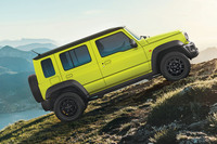 グレードは「ゼータ」「アルファ」の2種類。円換算の価格は約216万～252万円。