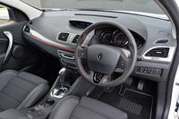 ルノー・メガーヌ エステートGTライン（FF/6AT）【試乗記】の画像