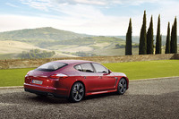「ポルシェ・パナメーラ」、V6モデルとMTモデルを追加の画像