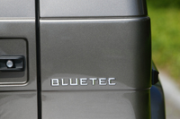 今回試乗したのは、3リッターV6ディーゼルエンジンを搭載した「G350ブルーテック」。日本でのラインナップにディーゼル仕様が設定されるのは、実に23年ぶりのこと。
    