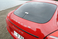 荷室容量は4名乗車時で432リッター。リアシートを折り畳むことで最大1250リッターまで拡大できる。（写真をクリックすると荷室の変化が見られます）