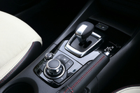 マツダ・アクセラハイブリッドHYBRID-S Lパッケージ／アクセラスポーツXD【試乗記】の画像