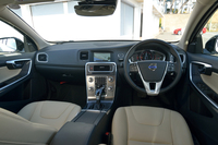 第2回：デビューしたてのフレッシュな3台を紹介輸入車チョイ乗りリポート～350万から500万円編～の画像