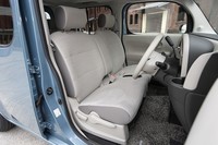 日産キューブ15X Vセレクション（FF/CVT）／15G（FF/CVT）【試乗速報】の画像