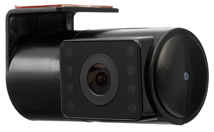 セカンドカメラは赤外線LED照明を備えており、暗い車内でもその様子を鮮明に捉えることができる。またサイズもコンパクトで配線は6m確保されているため、設置場所の自由度が高い。