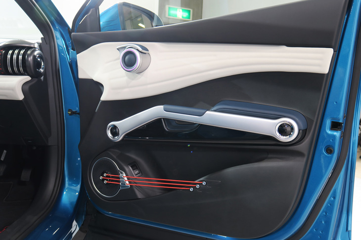 BYDアットスリー（フロントドアインナーパネル）