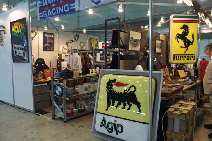 LE GARAGEのブース。